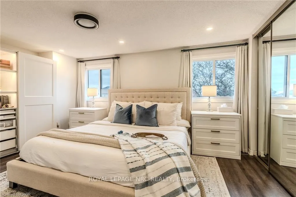 Photo 28 of Unit 18, 29 Heritage Drive, Hamilton, Stoney Creek — HOMEH