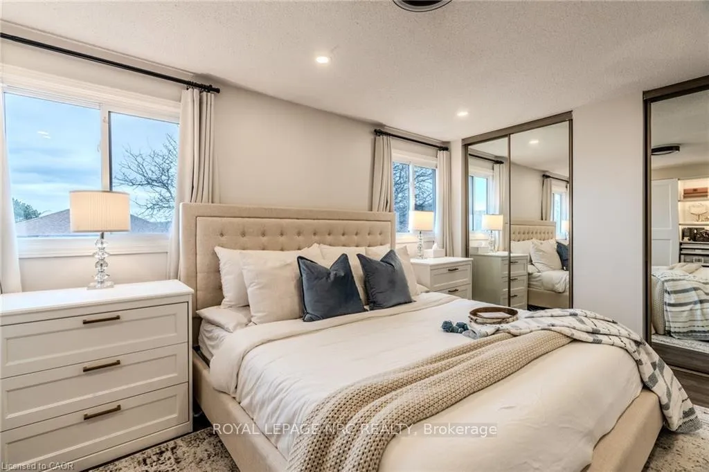 Photo 30 of Unit 18, 29 Heritage Drive, Hamilton, Stoney Creek — HOMEH