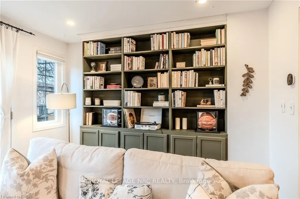 Photo 40 of Unit 18, 29 Heritage Drive, Hamilton, Stoney Creek — HOMEH