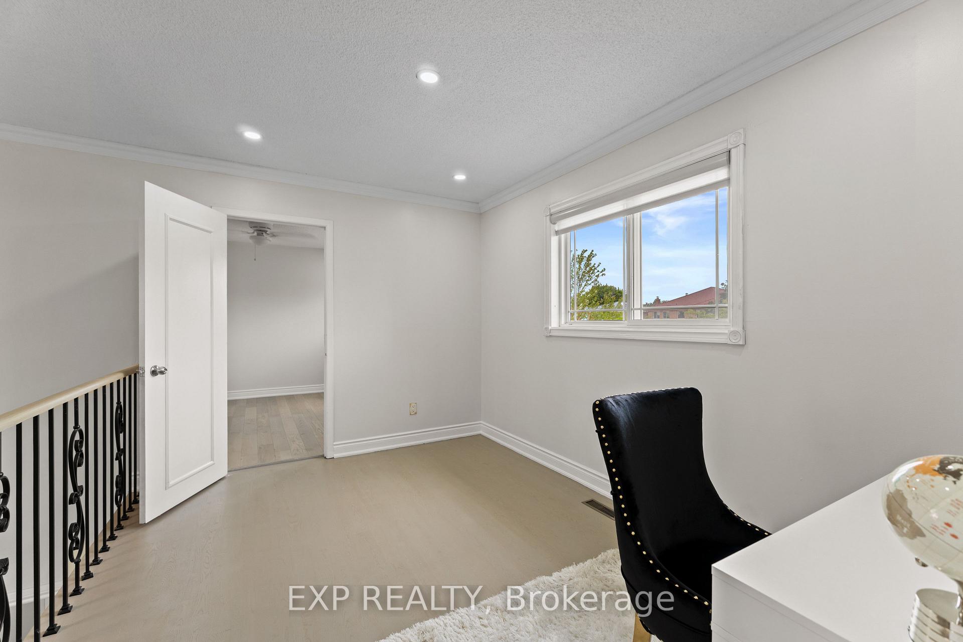 Photo 14 of 28 Fairlight Street, Brampton, Heart Lake West — HOMEH