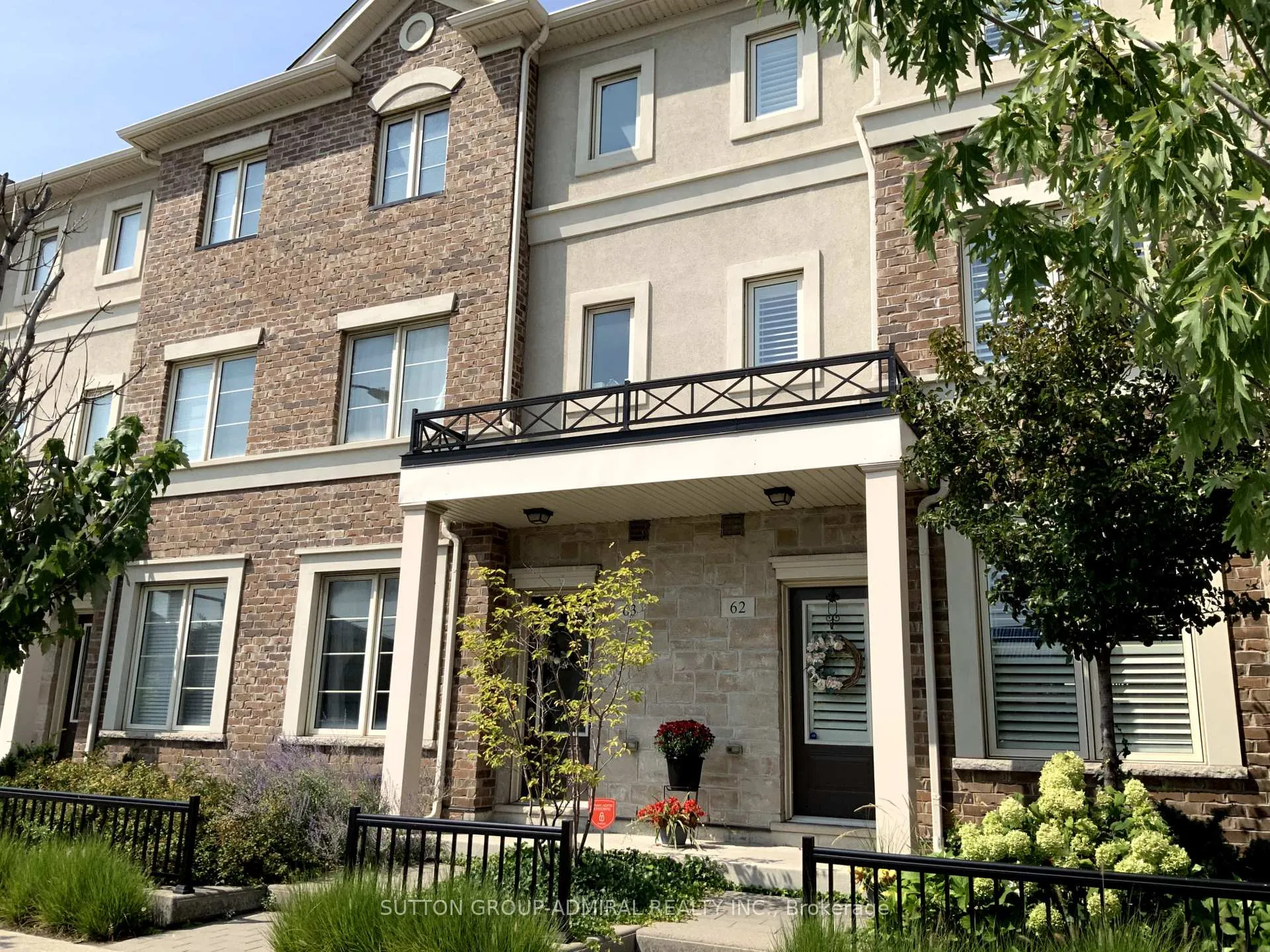 Front of Unit 63, 636 Evans Avenue