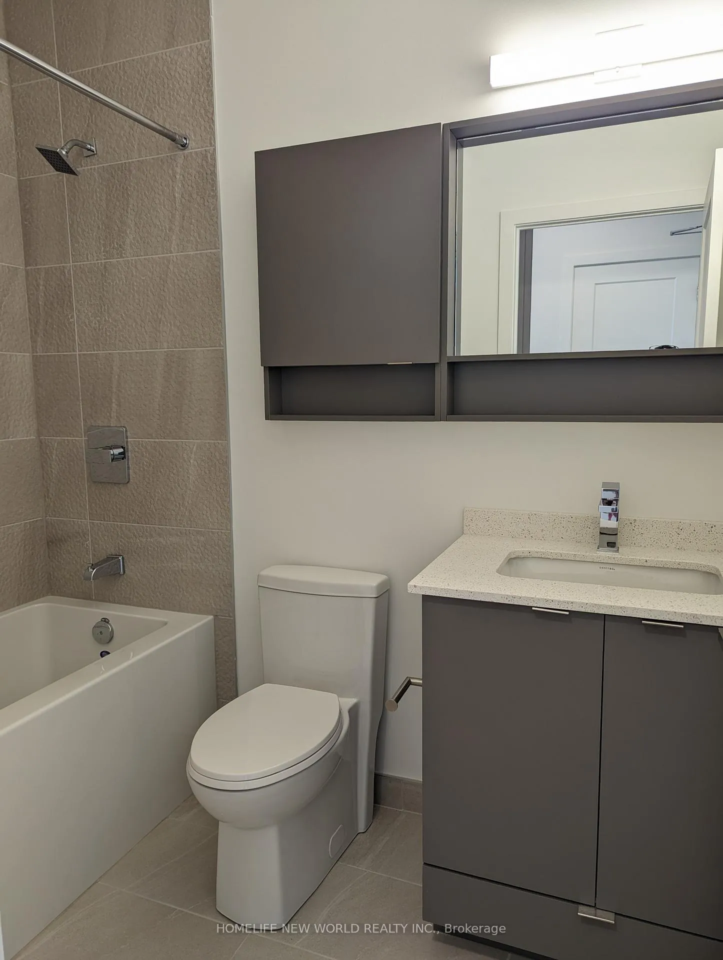 Photo 5 of Unit 707, 415 Main Street W, Hamilton, Kirkendall — HOMEH