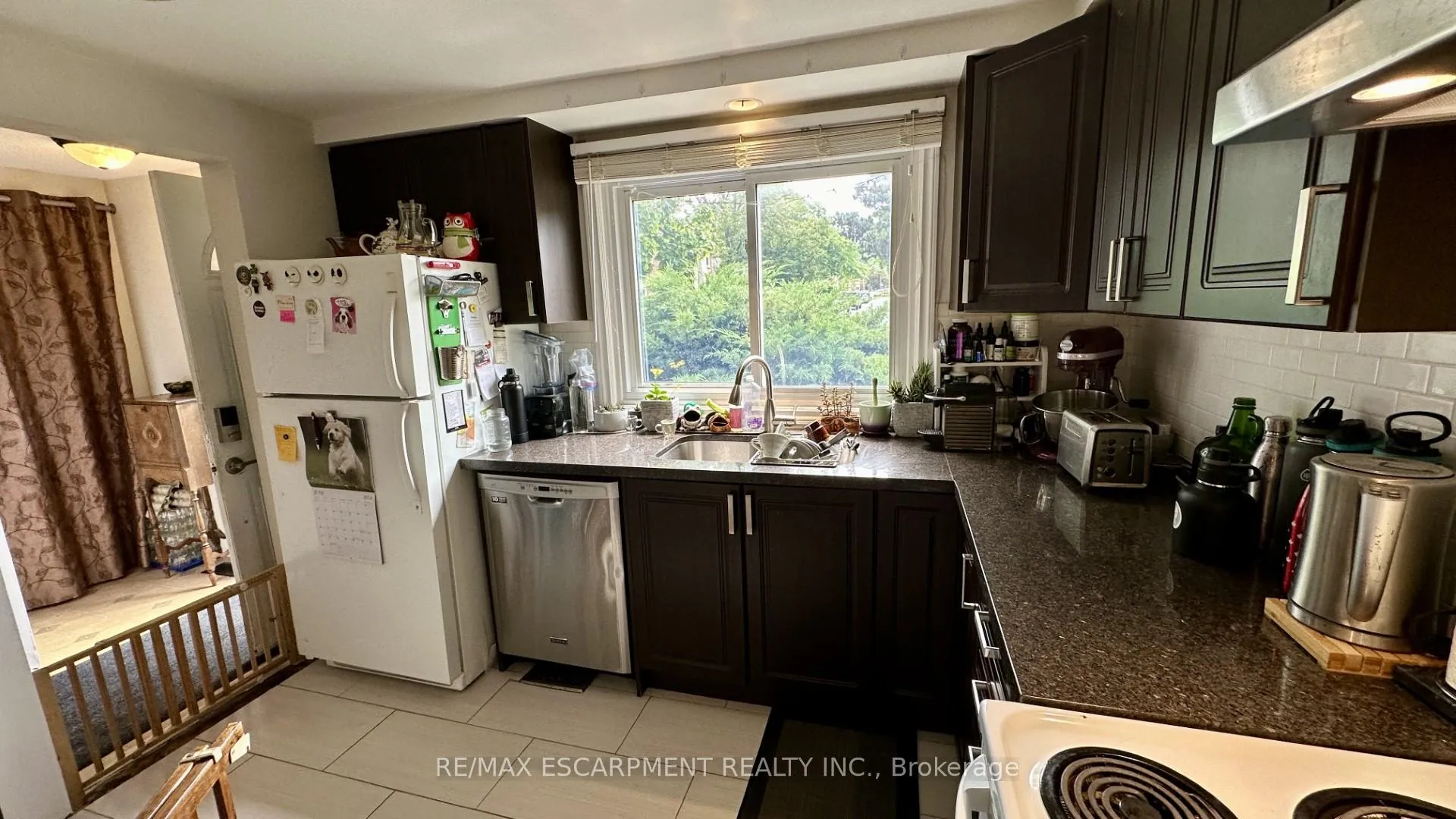 Photo 5 of Unit 44, 151 Gateshead Crescent, Hamilton, Stoney Creek — HOMEH