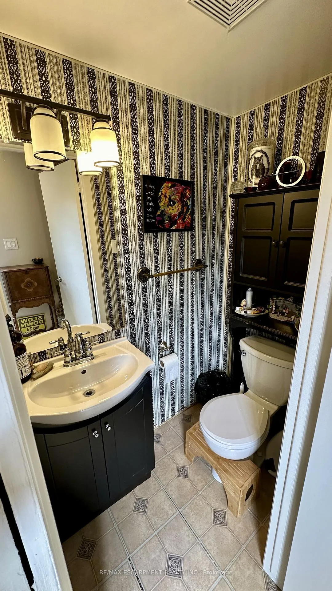 Photo 7 of Unit 44, 151 Gateshead Crescent, Hamilton, Stoney Creek — HOMEH