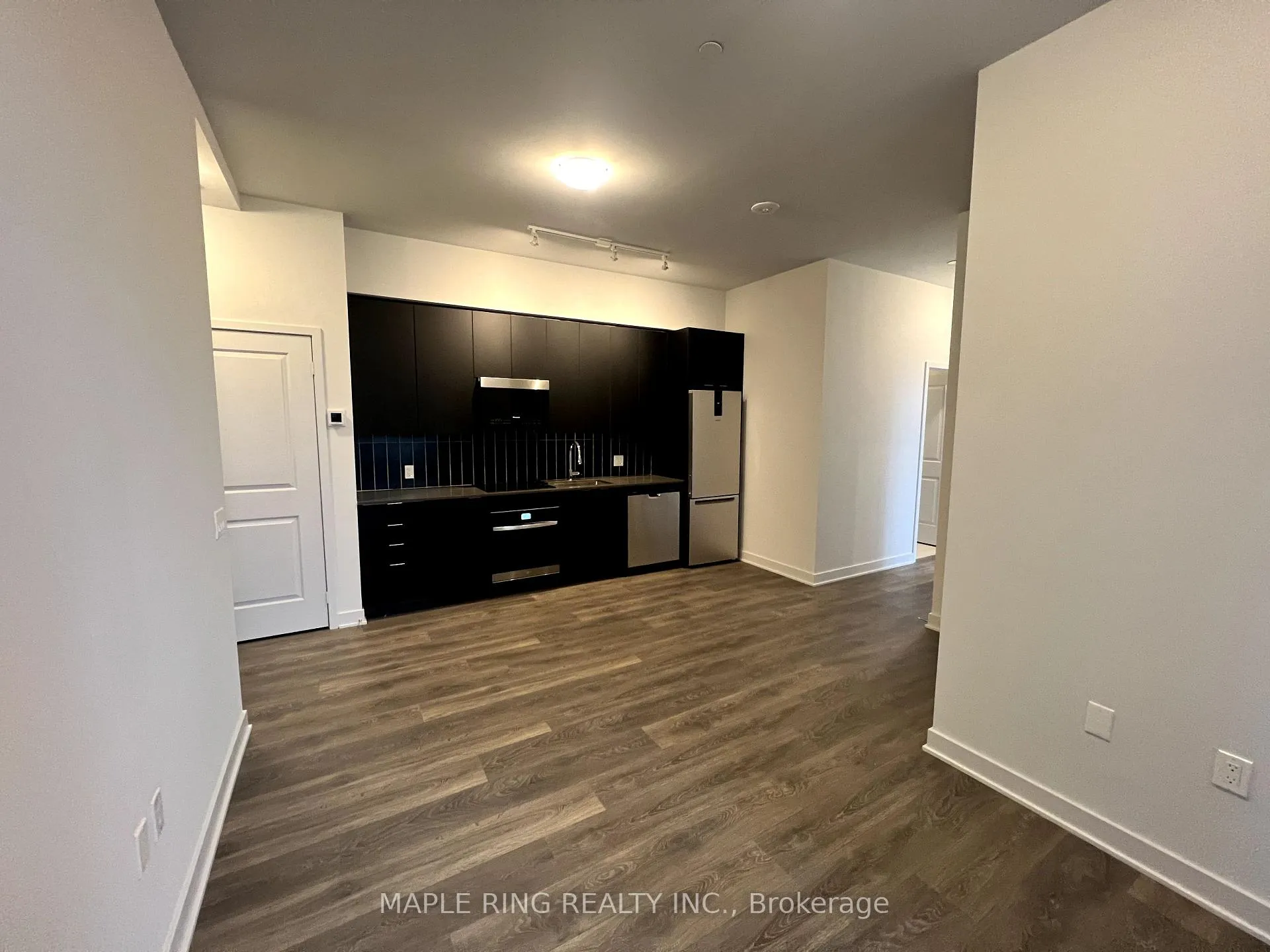 Photo 6 of Unit 2003, 2920 Highway 7 Road, Vaughan, Concord — HOMEH