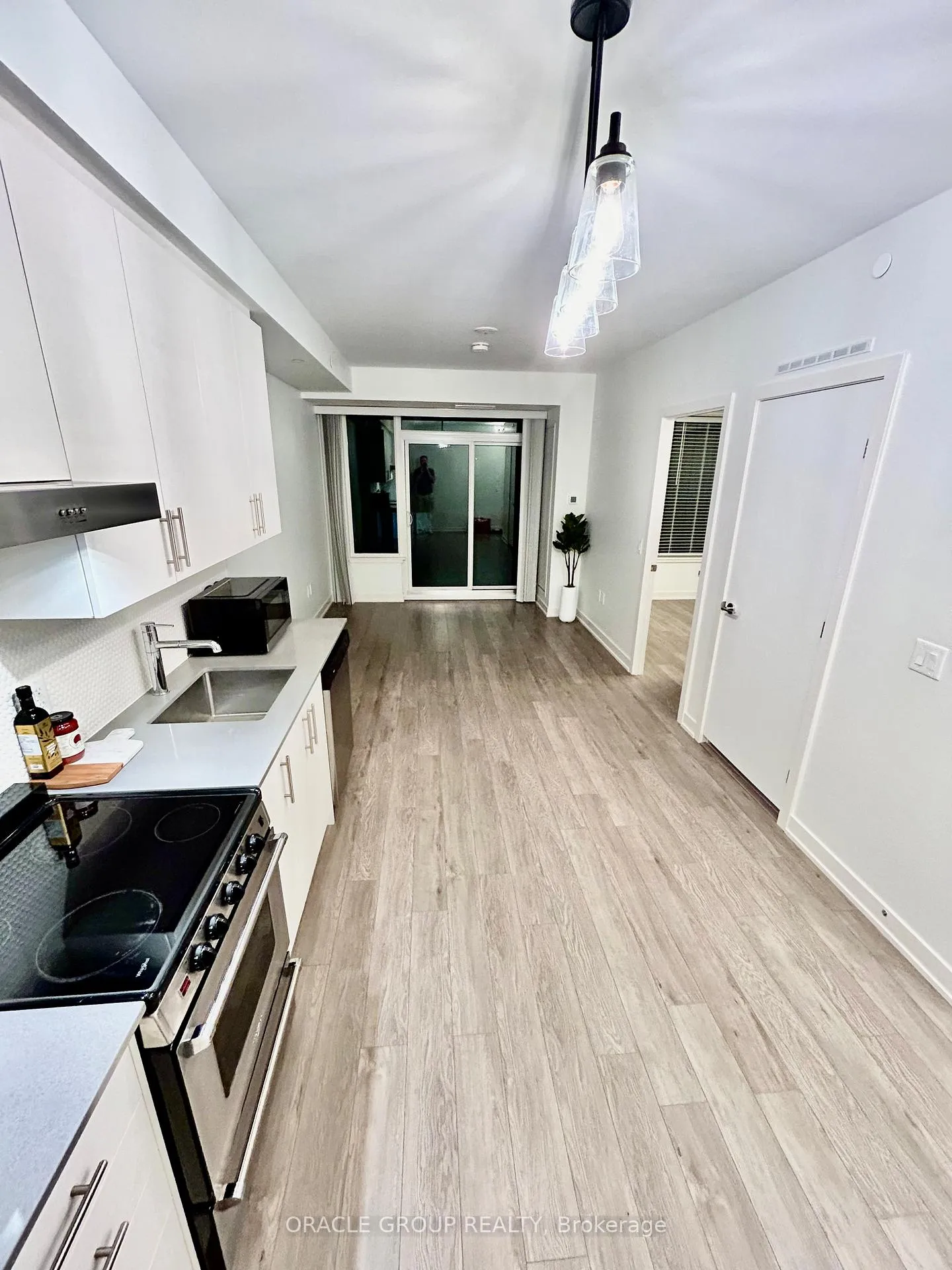 Photo 8 of Unit 709, 212 King William Street, Hamilton, Beasley — HOMEH