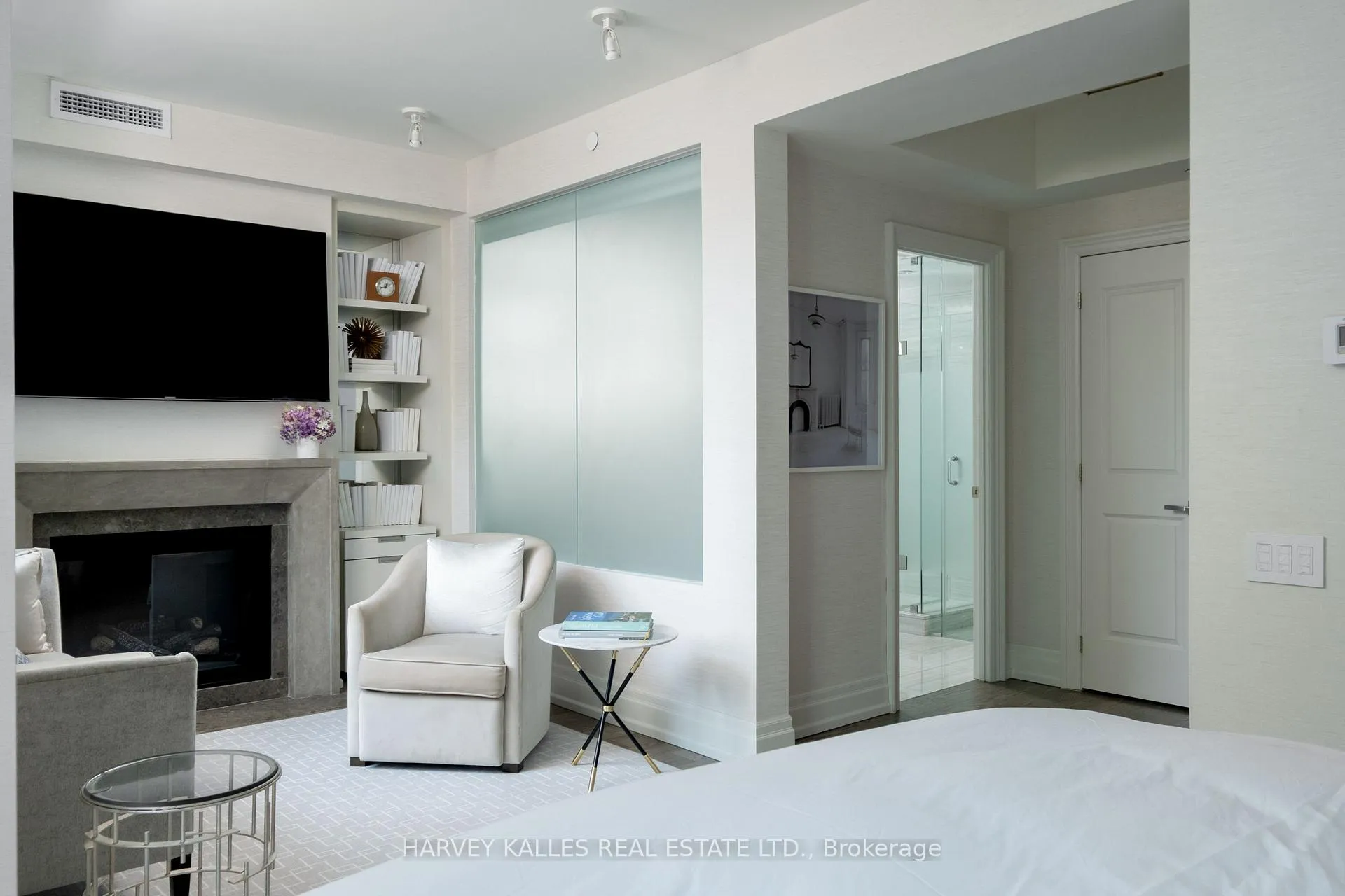 Photo 17 of 127 Pears Avenue, Toronto, The Annex — HOMEH