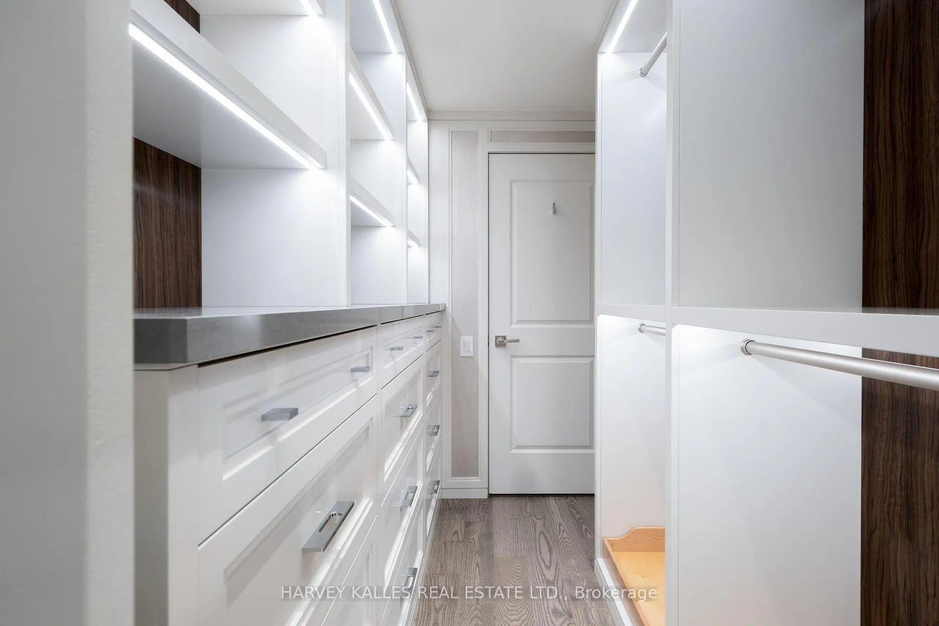 Photo 20 of 127 Pears Avenue, Toronto, The Annex — HOMEH