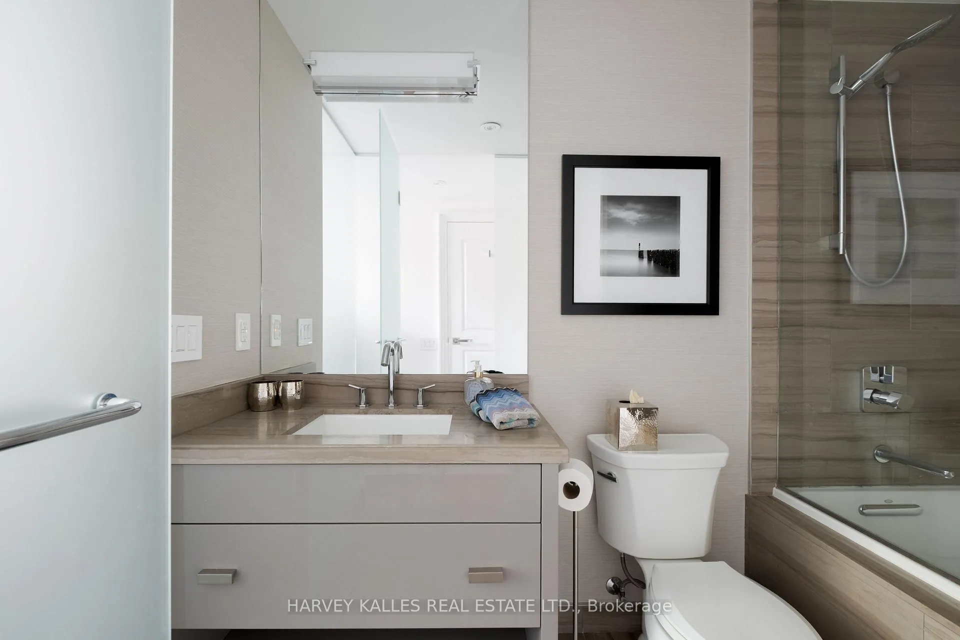 Photo 27 of 127 Pears Avenue, Toronto, The Annex — HOMEH