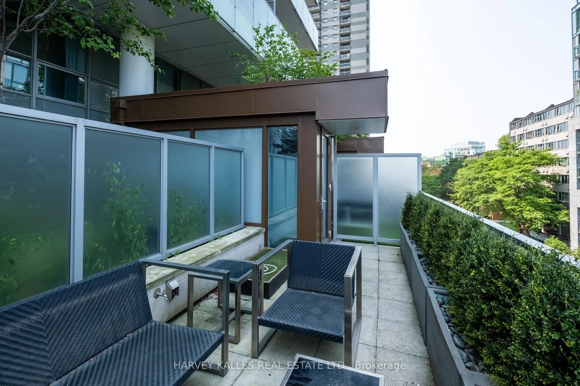 Photo 32 of 127 Pears Avenue, Toronto, The Annex — HOMEH