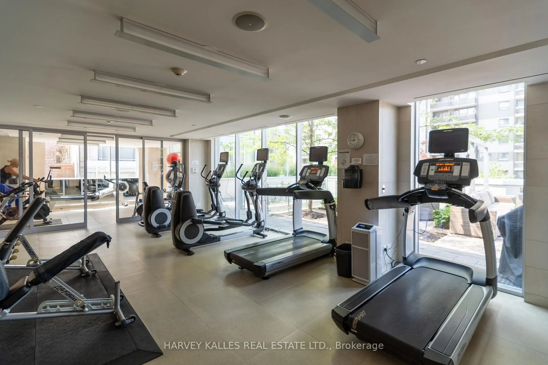 Photo 37 of 127 Pears Avenue, Toronto, The Annex — HOMEH