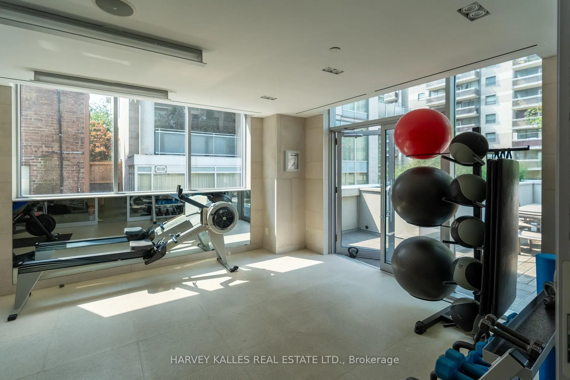 Photo 38 of 127 Pears Avenue, Toronto, The Annex — HOMEH