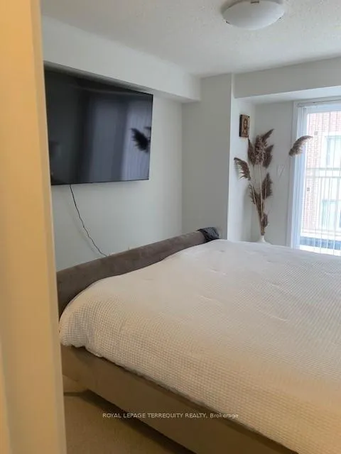 Photo 9 of Unit TH90, 31 Honeycrisp Crescent, Vaughan, Vaughan Corporate Centre — HOMEH