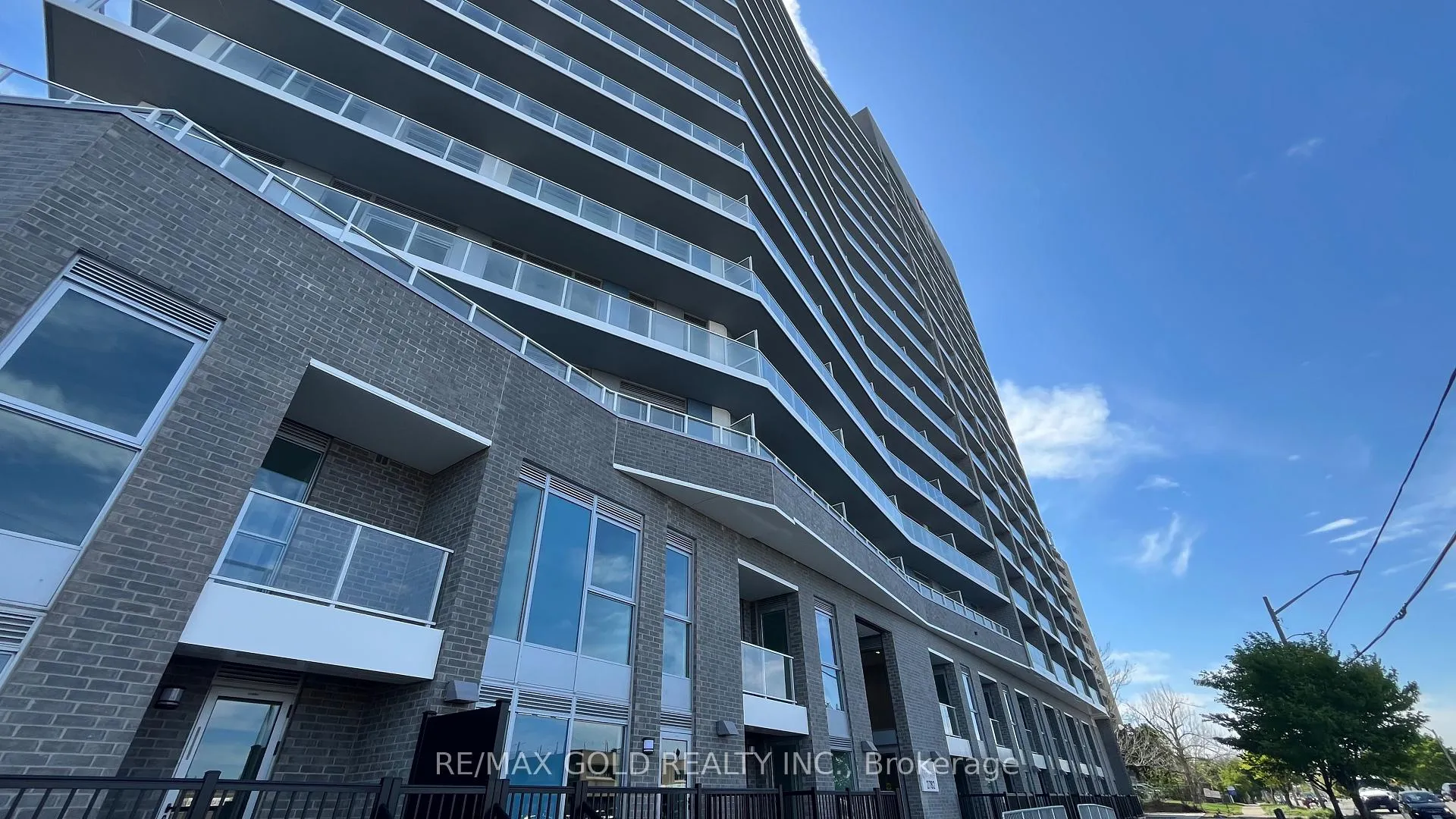 Photo 2 of Unit 1409, 2782 Barton Street E, Hamilton, Riverdale — HOMEH