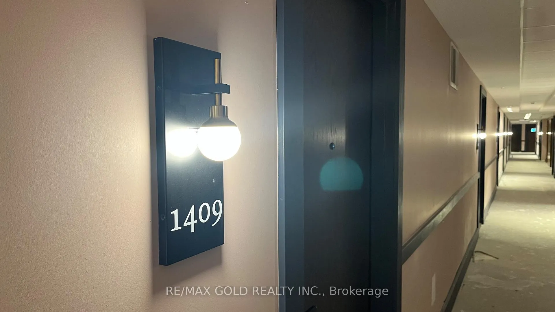 Photo 6 of Unit 1409, 2782 Barton Street E, Hamilton, Riverdale — HOMEH