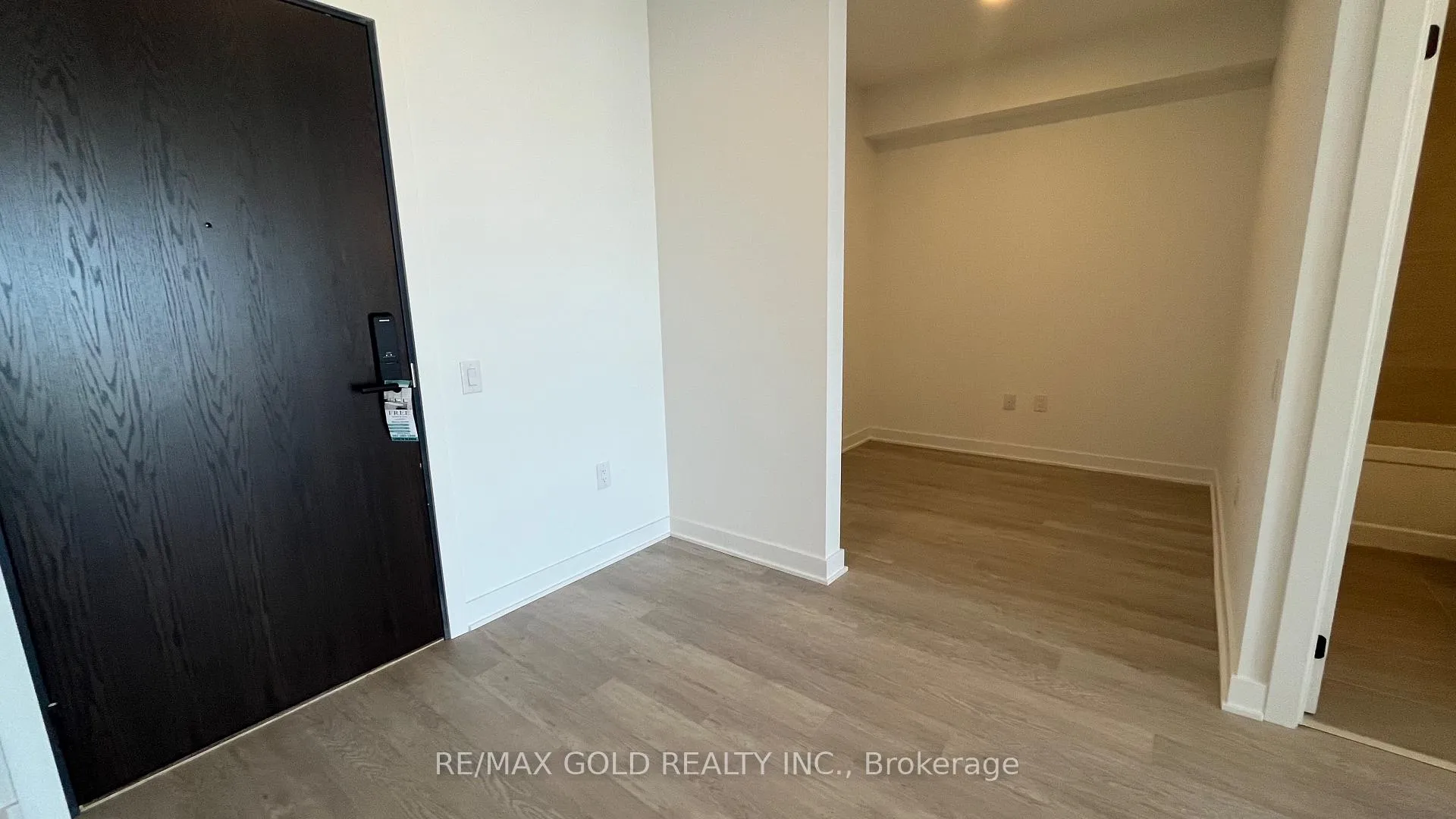 Photo 9 of Unit 1409, 2782 Barton Street E, Hamilton, Riverdale — HOMEH