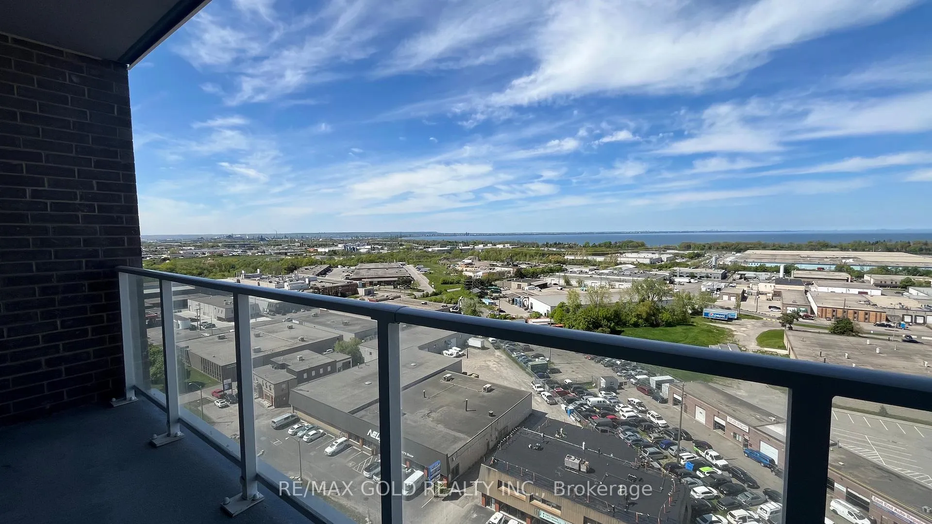 Photo 19 of Unit 1409, 2782 Barton Street E, Hamilton, Riverdale — HOMEH