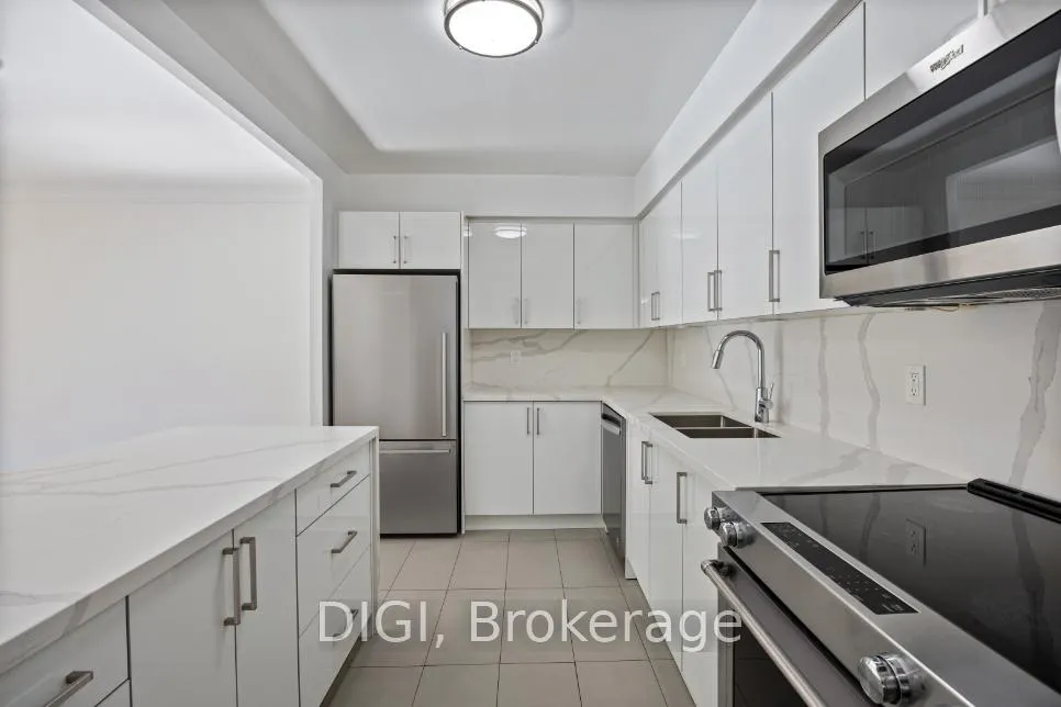 Photo 2 of Unit 701, 50 Prince Arthur Avenue, Toronto, The Annex — HOMEH
