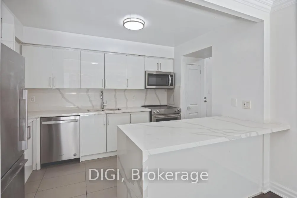 Photo 4 of Unit 701, 50 Prince Arthur Avenue, Toronto, The Annex — HOMEH