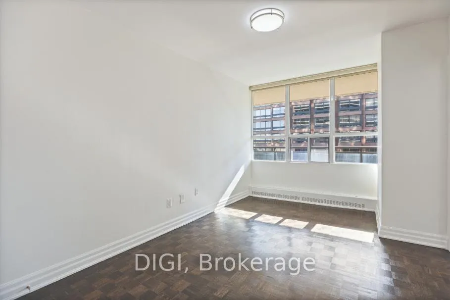 Photo 13 of Unit 701, 50 Prince Arthur Avenue, Toronto, The Annex — HOMEH