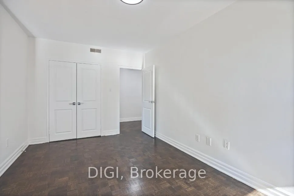 Photo 14 of Unit 701, 50 Prince Arthur Avenue, Toronto, The Annex — HOMEH