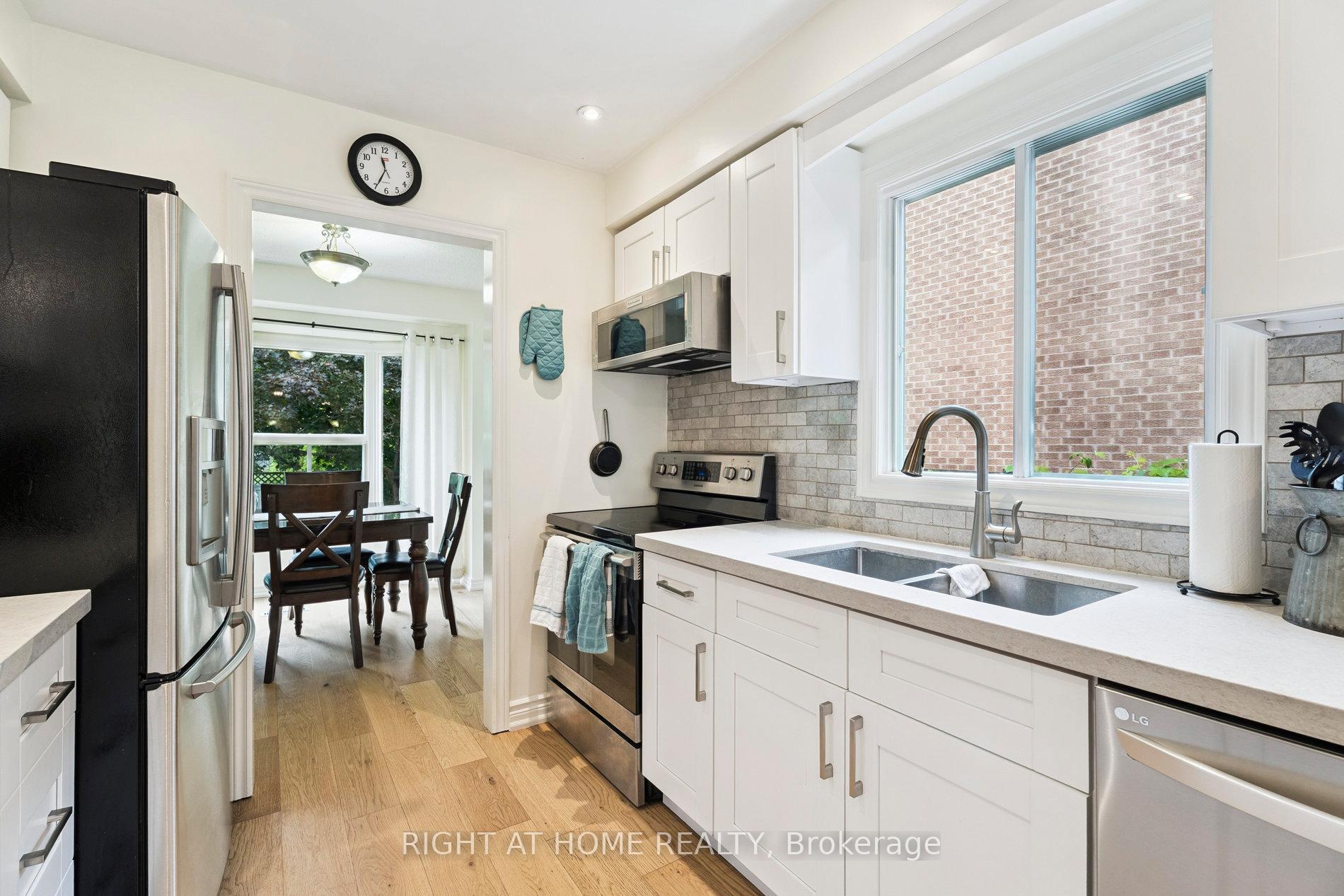 Photo 8 of 56 Sunbird Boulevard, Georgina, Keswick North — HOMEH