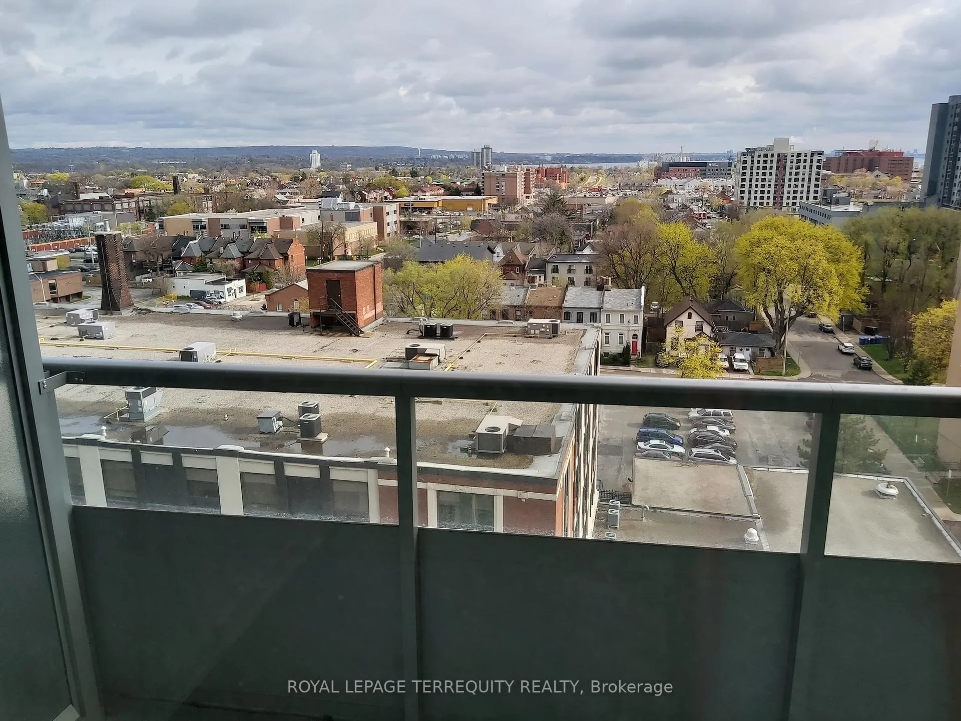 Photo 14 of Unit 1002, 212 King William Street E, Hamilton, Beasley — HOMEH