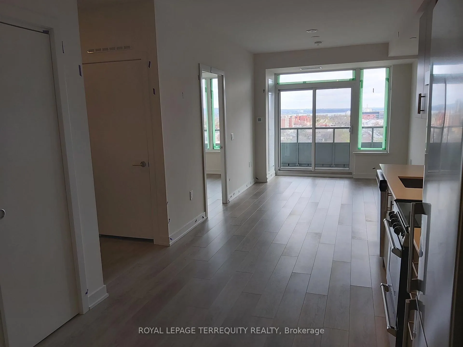 Photo 17 of Unit 1002, 212 King William Street E, Hamilton, Beasley — HOMEH