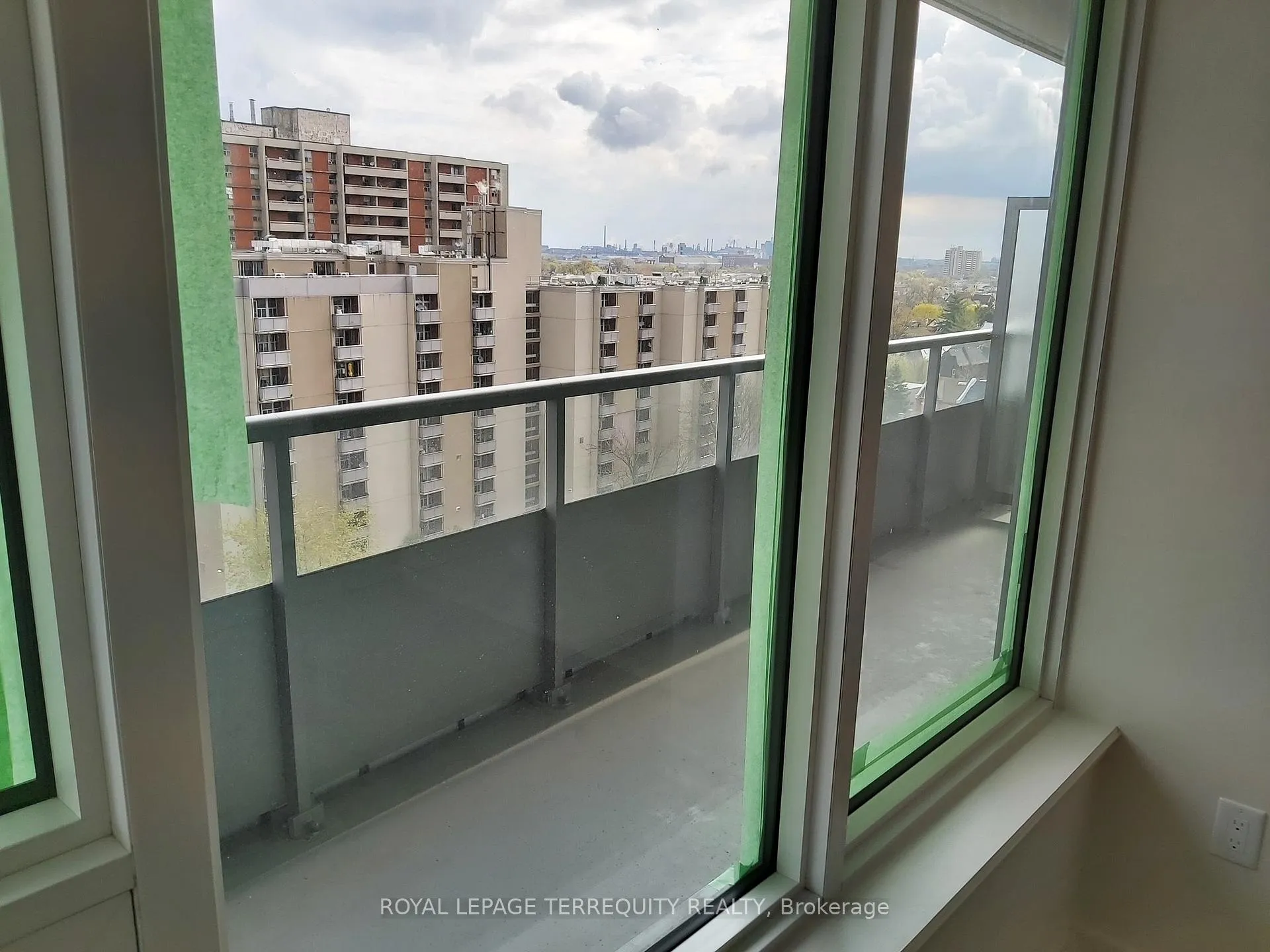 Photo 18 of Unit 1002, 212 King William Street E, Hamilton, Beasley — HOMEH
