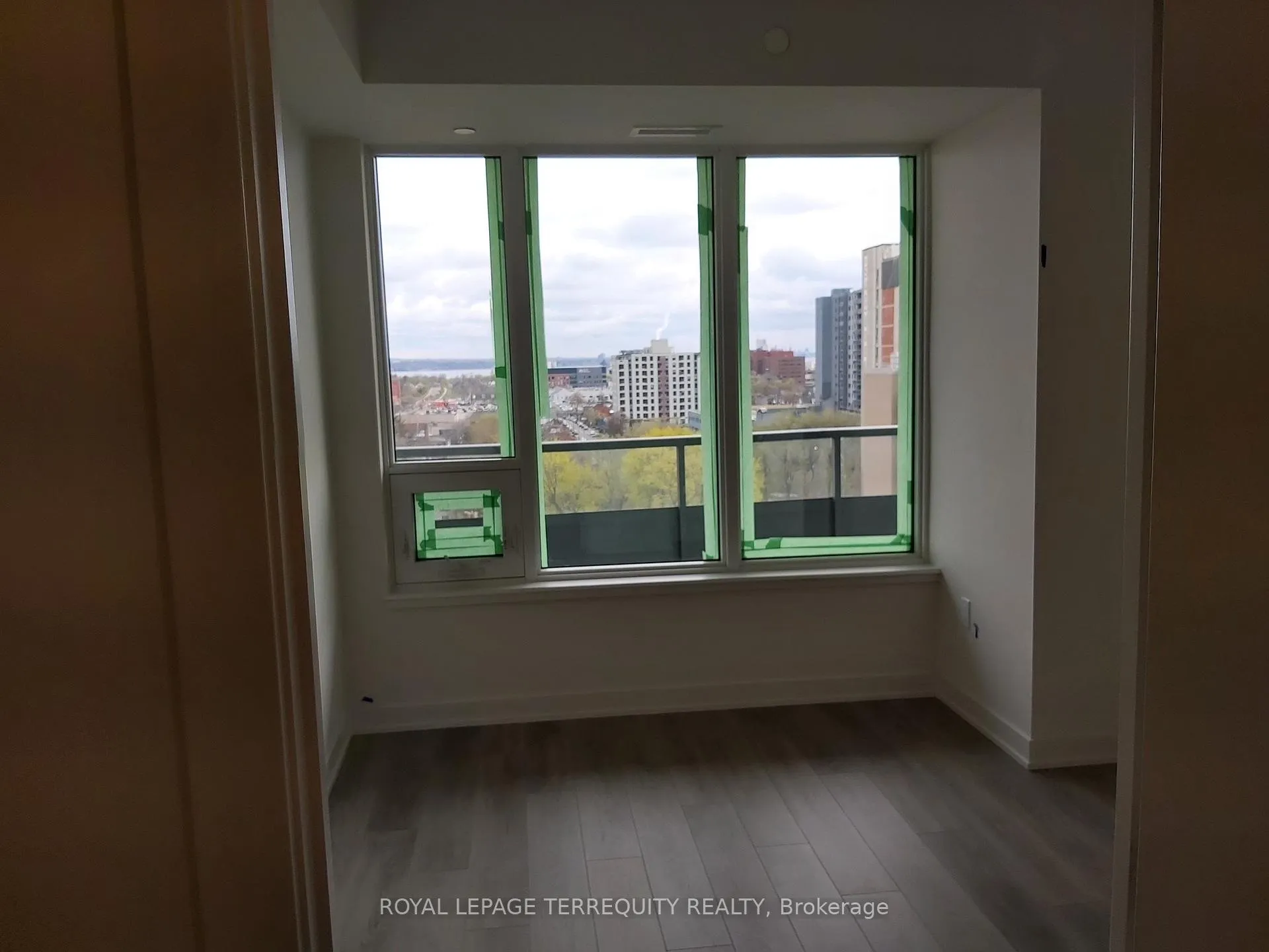 Photo 20 of Unit 1002, 212 King William Street E, Hamilton, Beasley — HOMEH