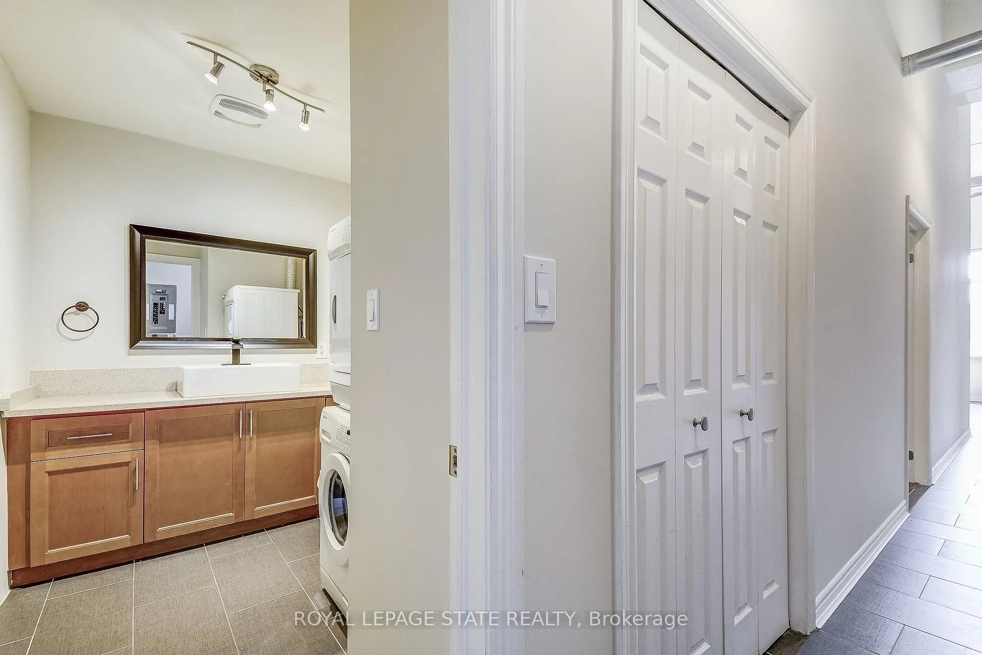 Photo 23 of Unit 110, 80 King William Street, Hamilton, Beasley — HOMEH