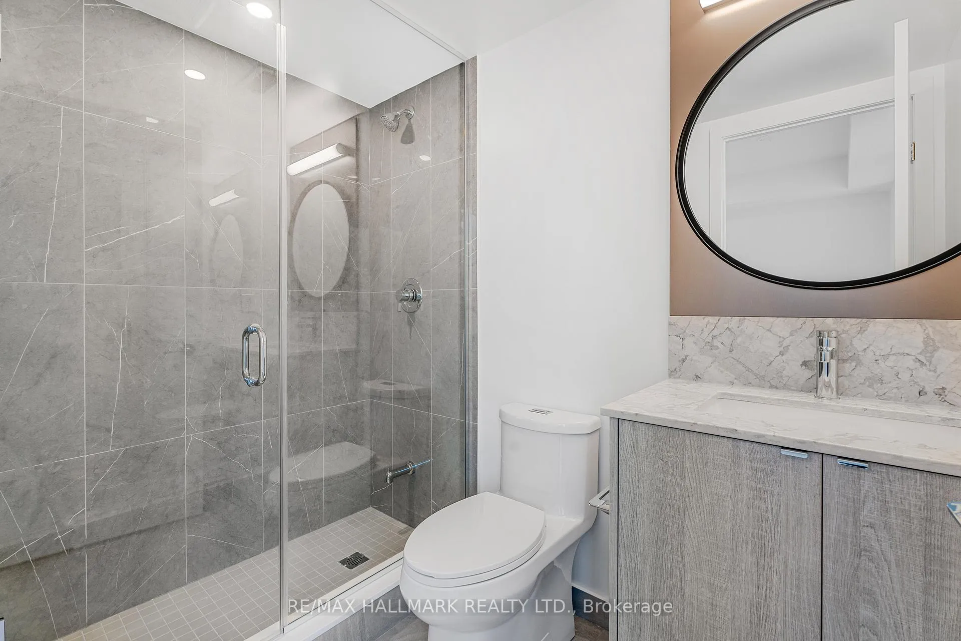 Photo 21 of Unit 903, 771 Yonge Street, Toronto, The Annex — HOMEH