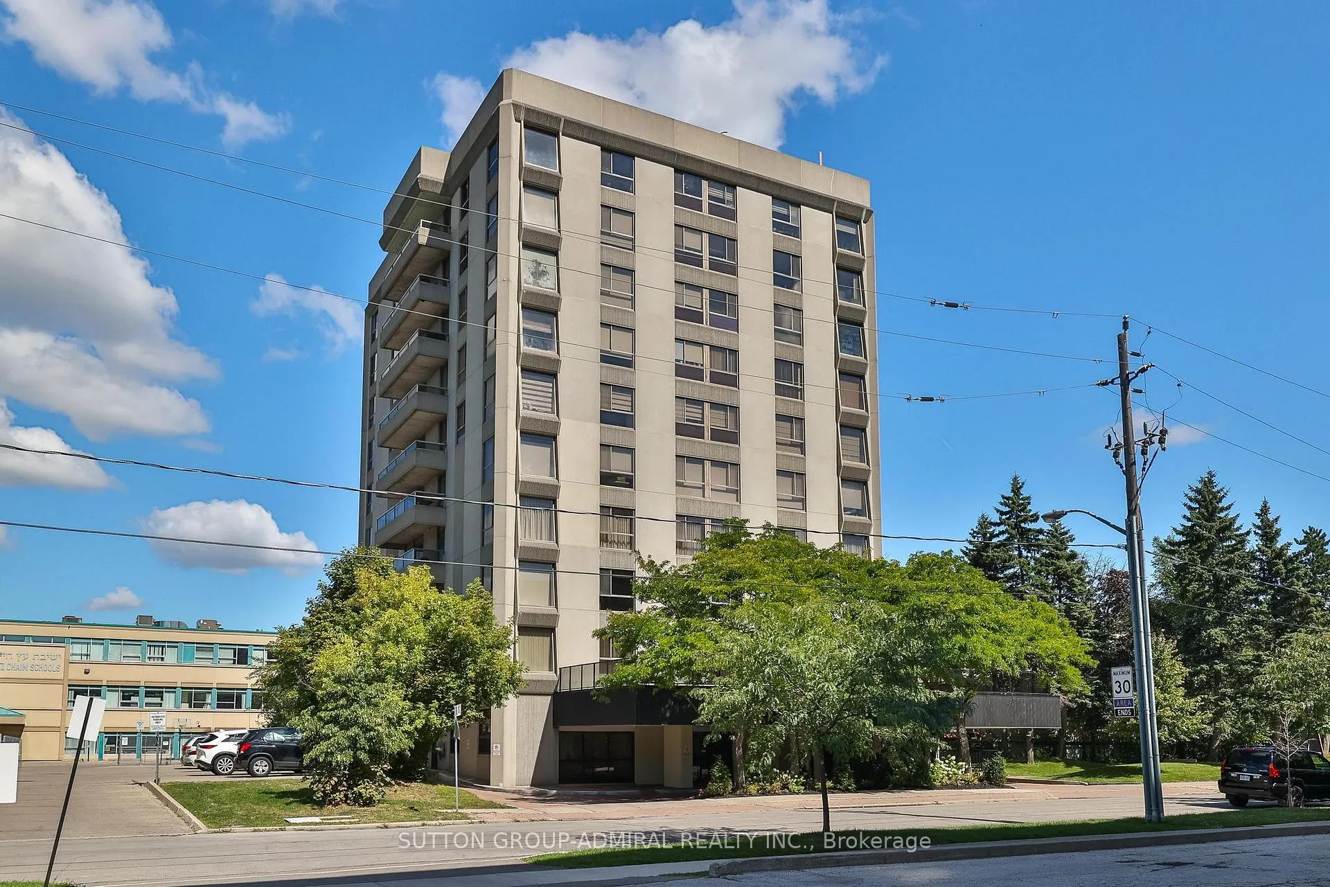 Photo 4 of Unit 202, 10 Prue Avenue, Toronto, Englemount-Lawrence — HOMEH