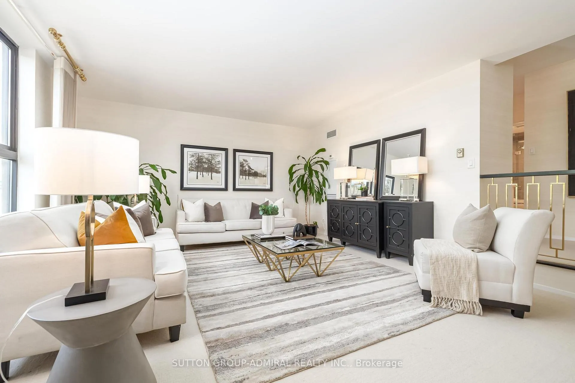 Photo 11 of Unit 202, 10 Prue Avenue, Toronto, Englemount-Lawrence — HOMEH