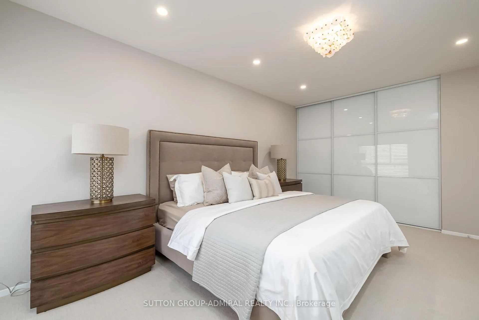 Photo 26 of Unit 202, 10 Prue Avenue, Toronto, Englemount-Lawrence — HOMEH