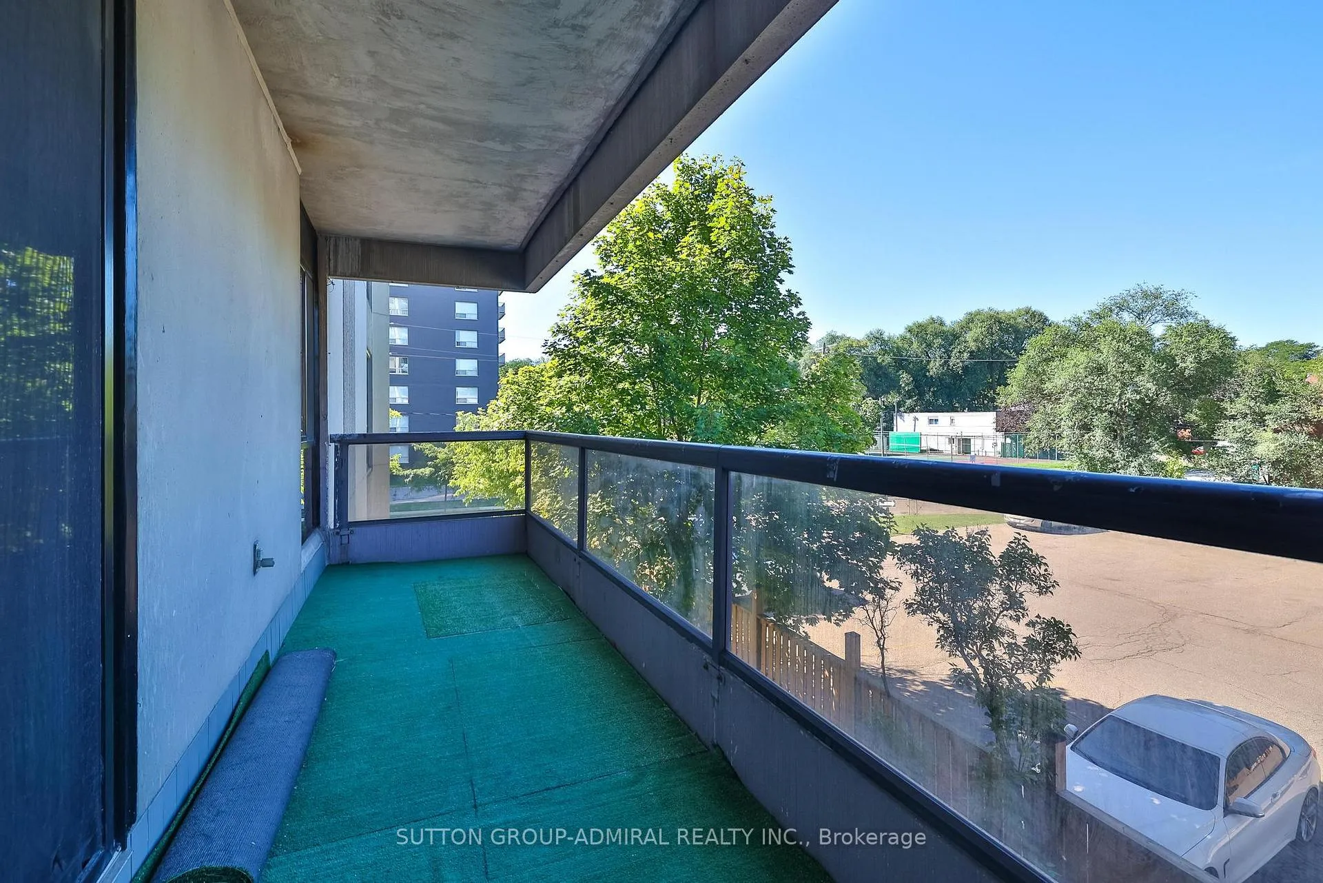 Photo 39 of Unit 202, 10 Prue Avenue, Toronto, Englemount-Lawrence — HOMEH