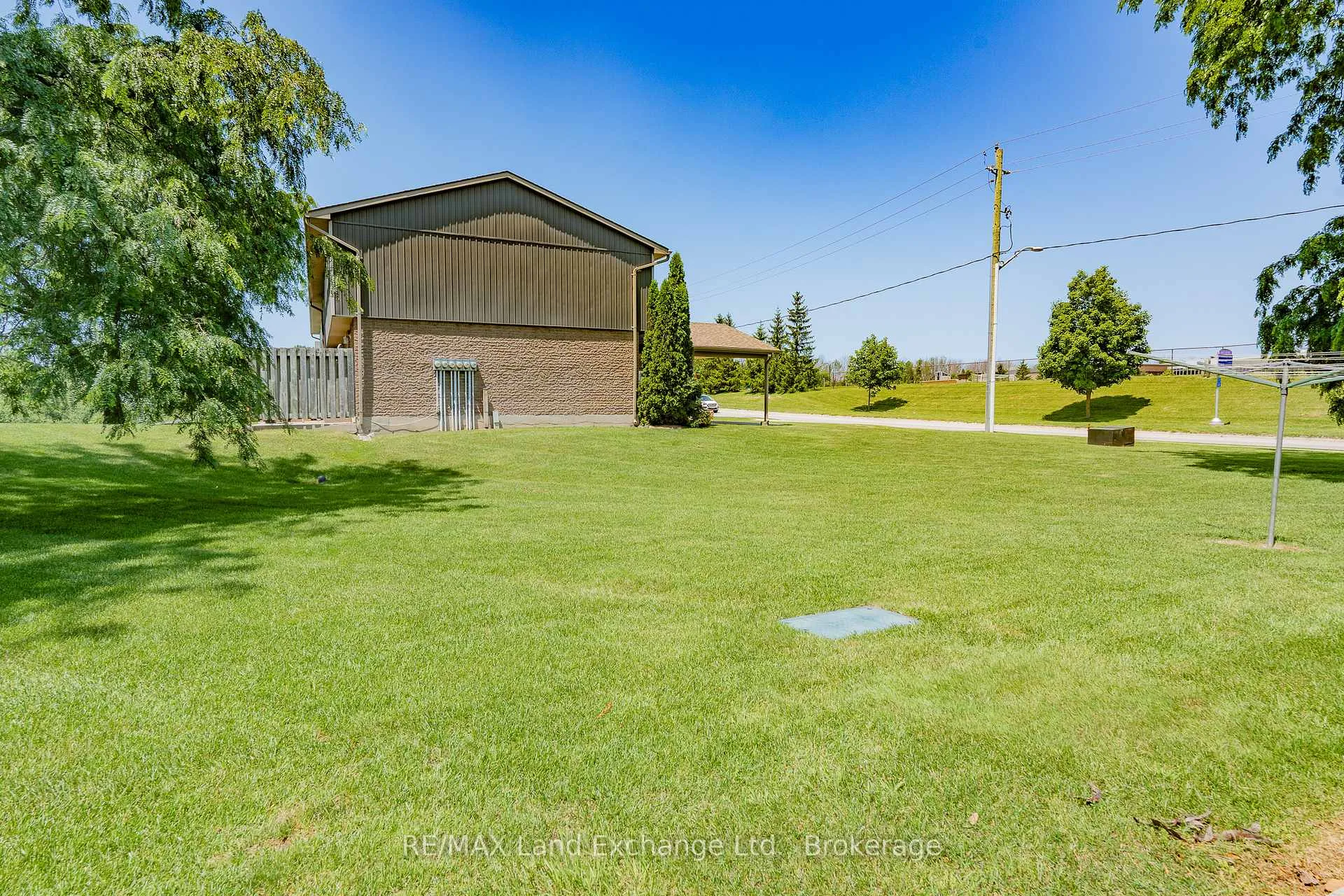 Photo 22 of 866 Walsh Street, Kincardine — HOMEH