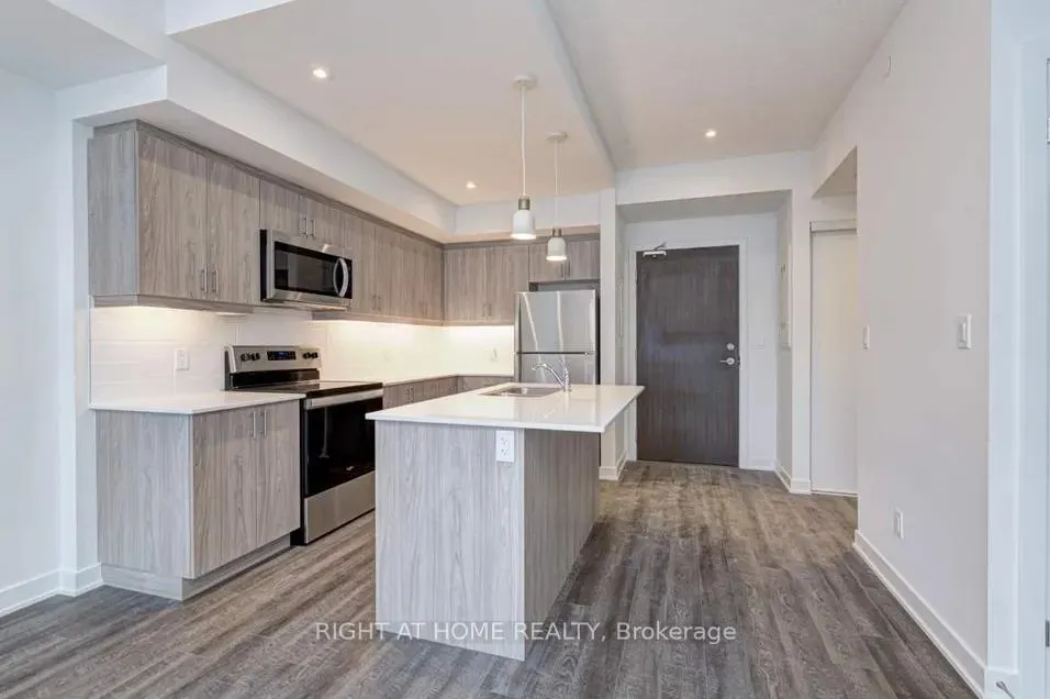 Photo 4 of Unit 312, 16 Markle Crescent, Hamilton, Ancaster — HOMEH