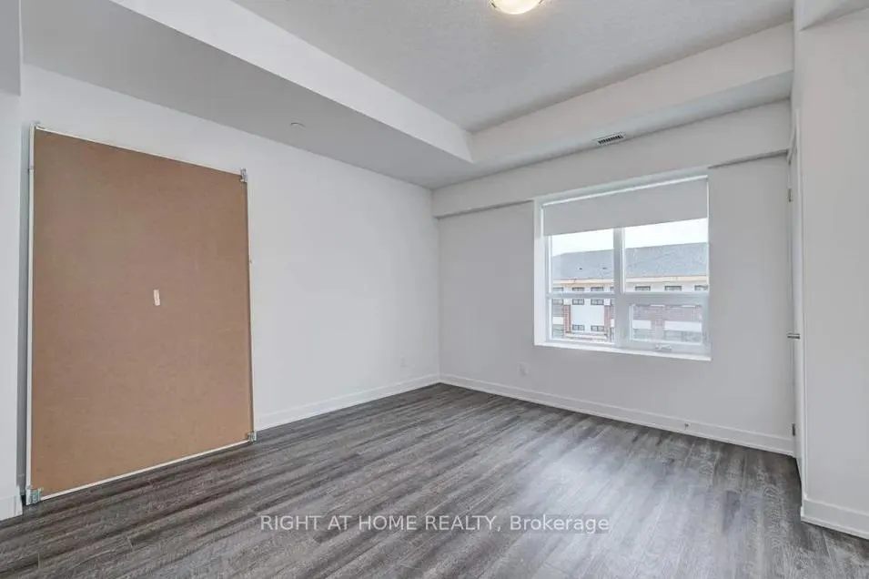 Photo 12 of Unit 312, 16 Markle Crescent, Hamilton, Ancaster — HOMEH