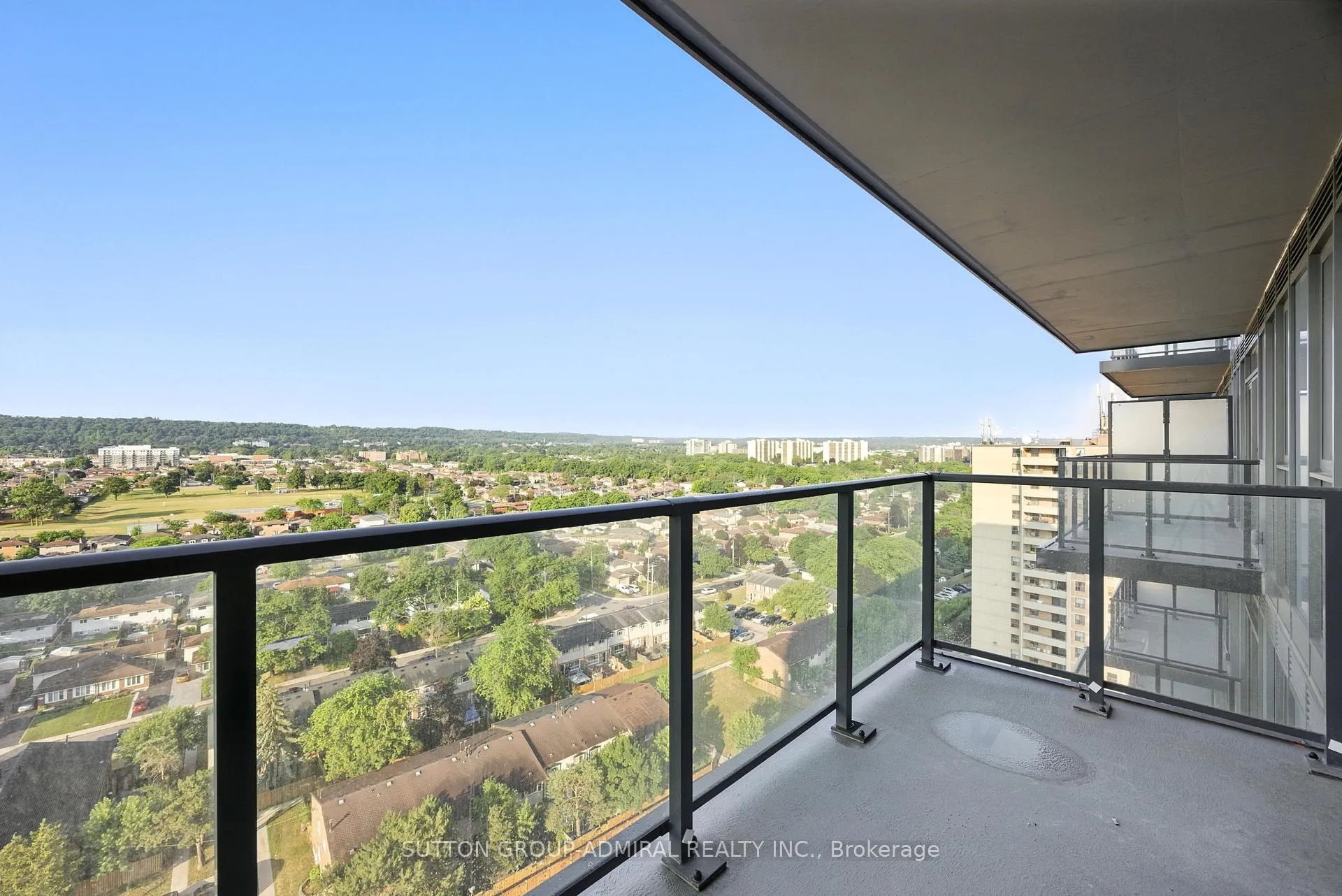 Photo 20 of Unit 1420, 2782 Barton Street E, Hamilton, Grayside — HOMEH