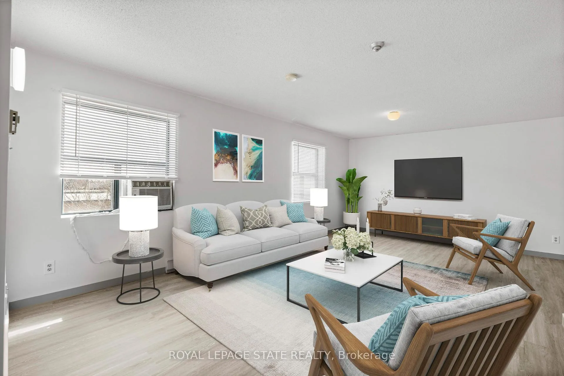 Photo 7 of Unit 309, 175 Hunter Street E, Hamilton, Corktown — HOMEH