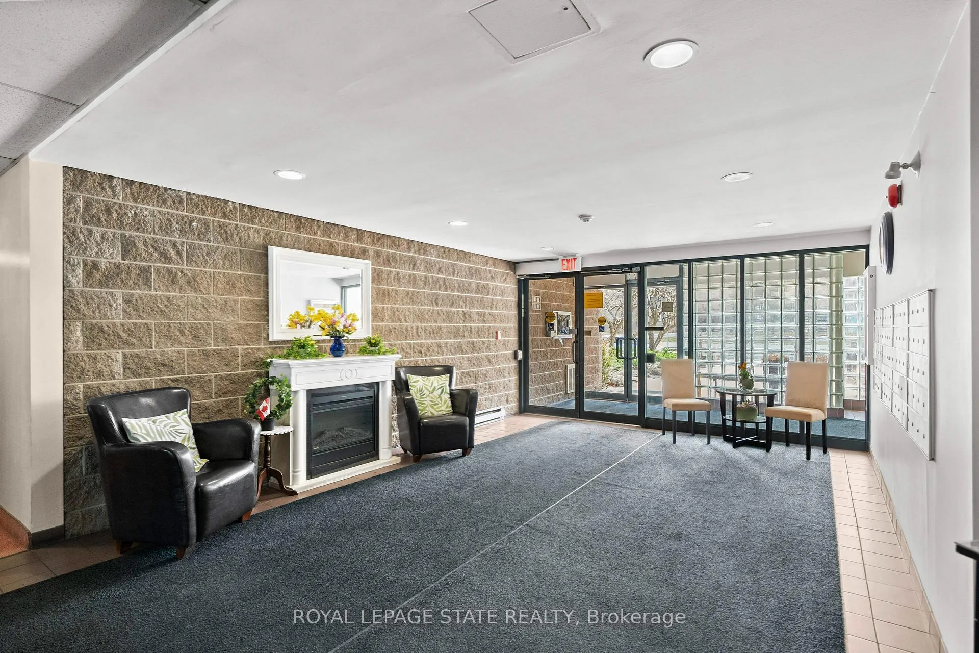 Photo 18 of Unit 309, 175 Hunter Street E, Hamilton, Corktown — HOMEH