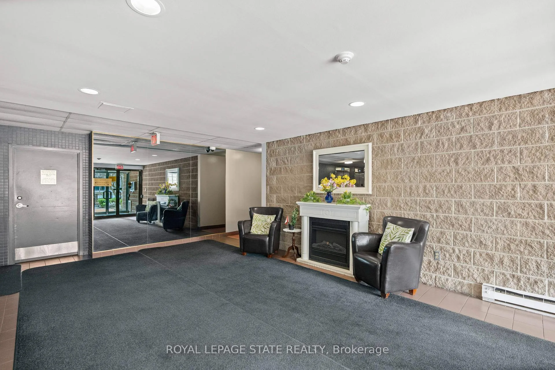Photo 19 of Unit 309, 175 Hunter Street E, Hamilton, Corktown — HOMEH