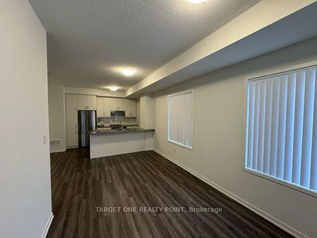 Photo 6 of Unit 357, 100 Honeycrisp Crescent, Vaughan, Vaughan Corporate Centre — HOMEH