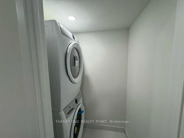 Photo 10 of Unit 357, 100 Honeycrisp Crescent, Vaughan, Vaughan Corporate Centre — HOMEH