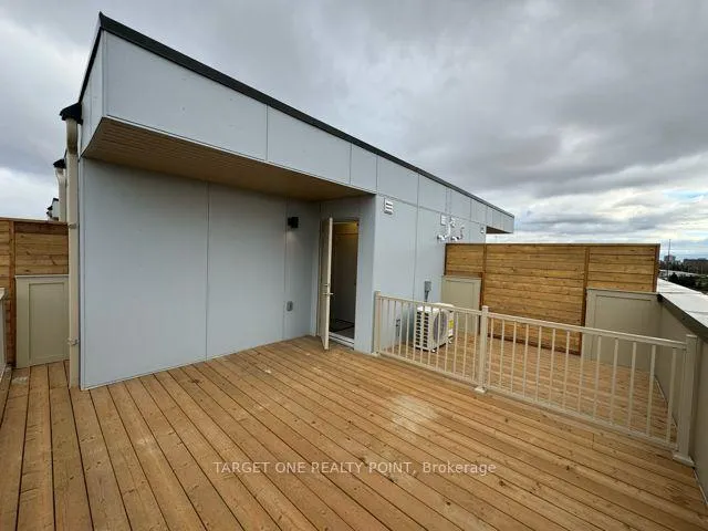 Photo 13 of Unit 357, 100 Honeycrisp Crescent, Vaughan, Vaughan Corporate Centre — HOMEH