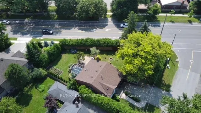 Photo 6 of 179 Orchard Drive, Hamilton, Ancaster — HOMEH