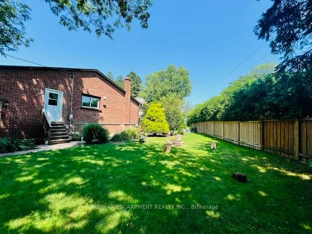 Photo 12 of 179 Orchard Drive, Hamilton, Ancaster — HOMEH