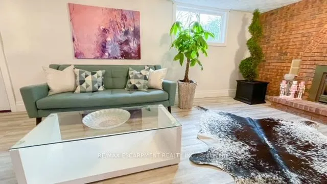 Photo 28 of 179 Orchard Drive, Hamilton, Ancaster — HOMEH