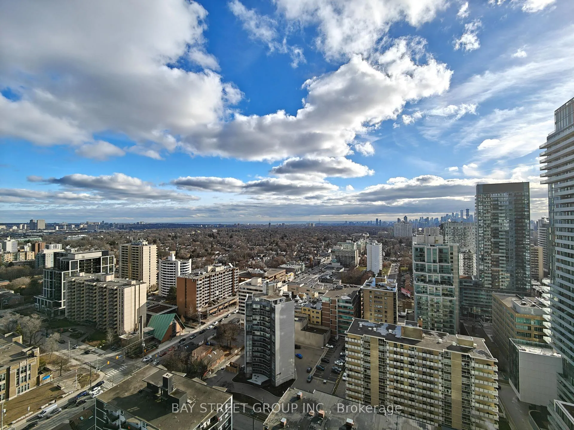 Photo 21 of Unit 2702, 127 Broadway Avenue, Toronto, Mount Pleasant West — HOMEH